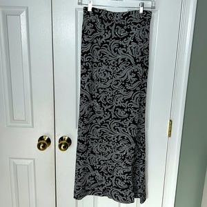 NWOT St. John Diamond Knit Fit and Flare Evening Maxi Skirt